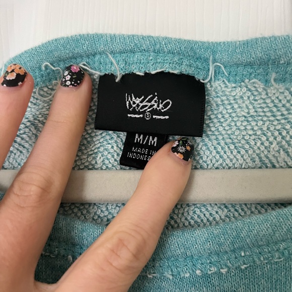 Mossimo “&” Wide Neck Light Sweatshirt - Picture 3 of 4